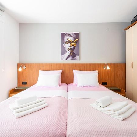 Sunshine Place Apartments Дубровник Екстериор снимка