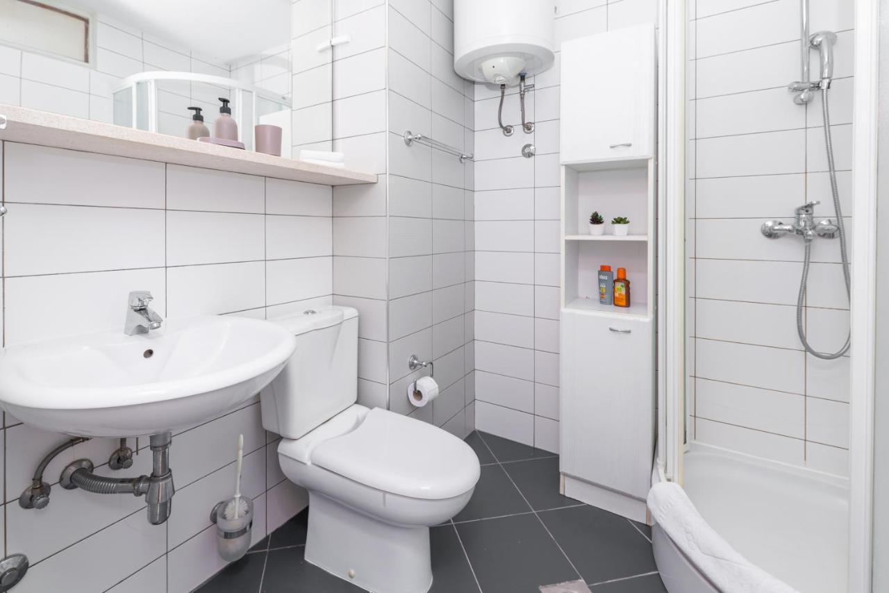 Sunshine Place Apartments Дубровник Екстериор снимка