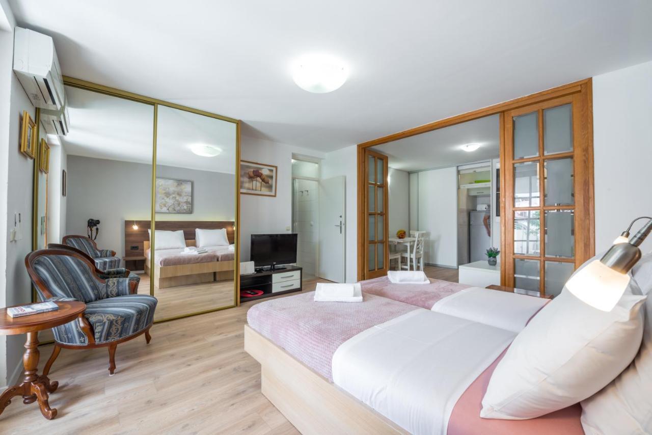 Sunshine Place Apartments Дубровник Екстериор снимка