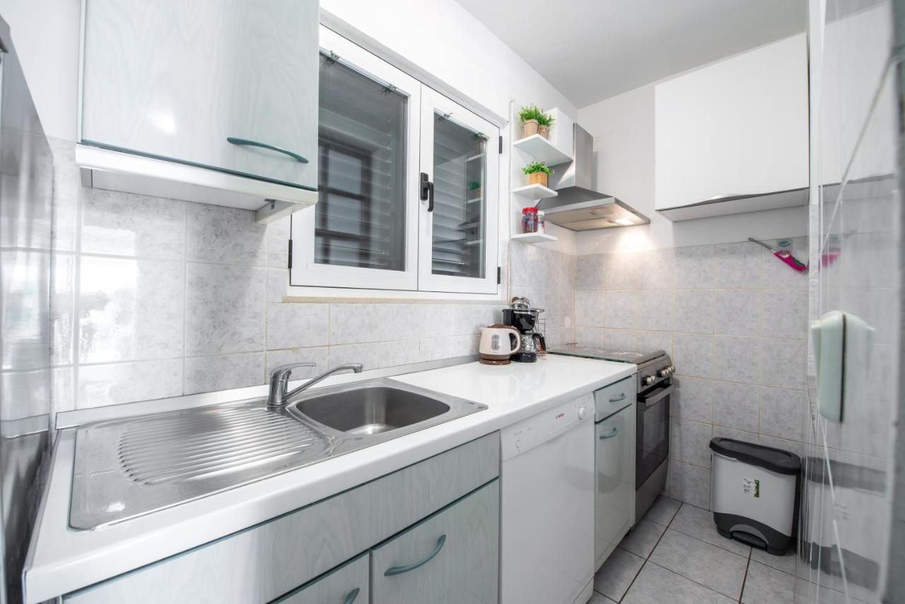 Sunshine Place Apartments Дубровник Екстериор снимка